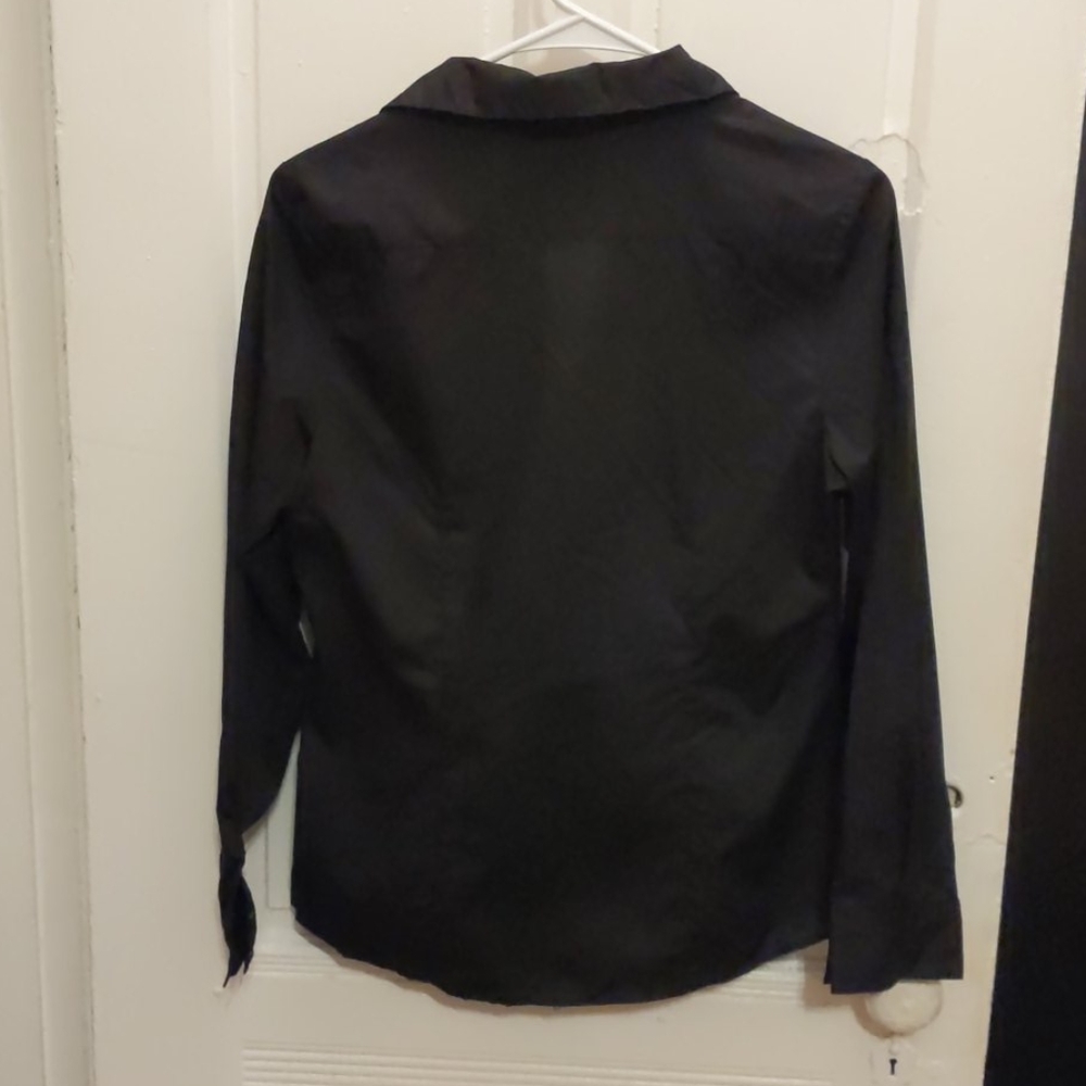 Shirt - Picture 2 of 4